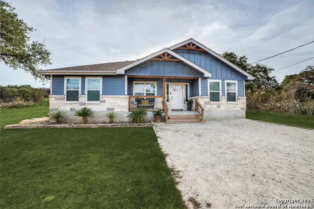 388 Bluff View, Spring Branch, TX 78070 - Image #2