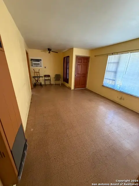 1718 Kendalia, San Antonio, TX 78224 - Image #2