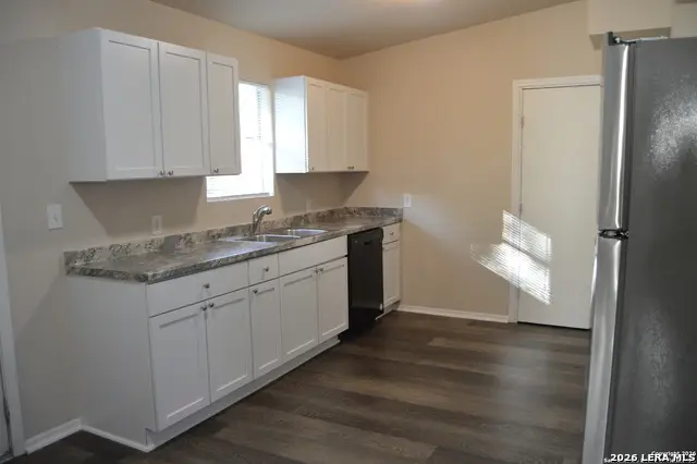 611 Benrus, San Antonio, TX 78228 - #3