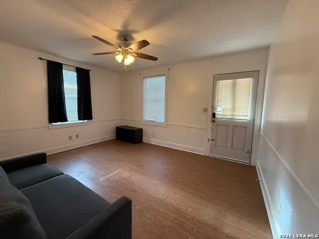 305 E Thornton St, Three Rivers, TX 78071 - #2
