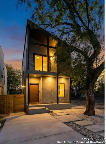 1210 Gardina, San Antonio, TX 78201 - Image #1