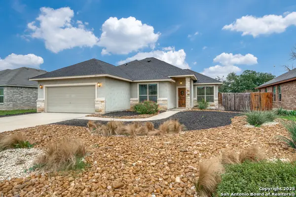 201 Greenway, Seguin, TX 78155