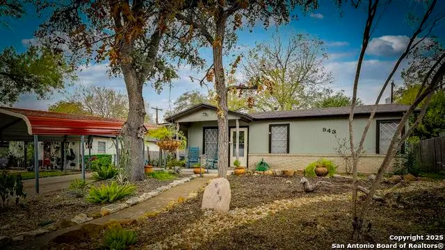 943 Deely Pl, San Antonio, TX 78221 - #2