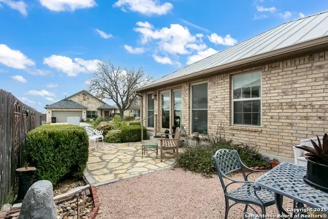 1702 Cherrywood Dr, Fredericksburg, TX 78624 - Image #3