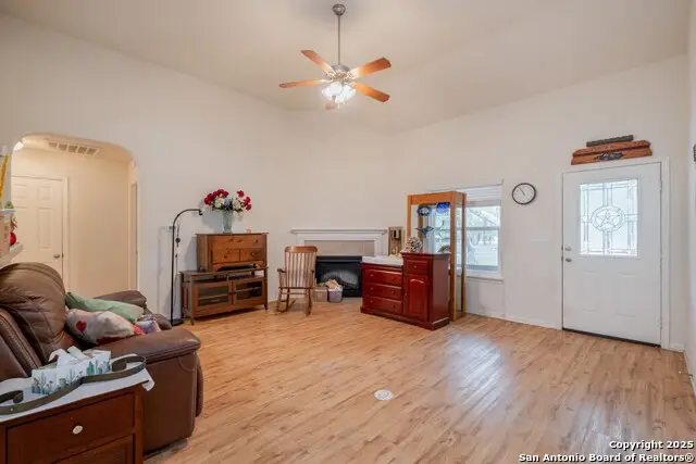 1737 Scenic View Dr, Canyon Lake, TX 78133 - #3