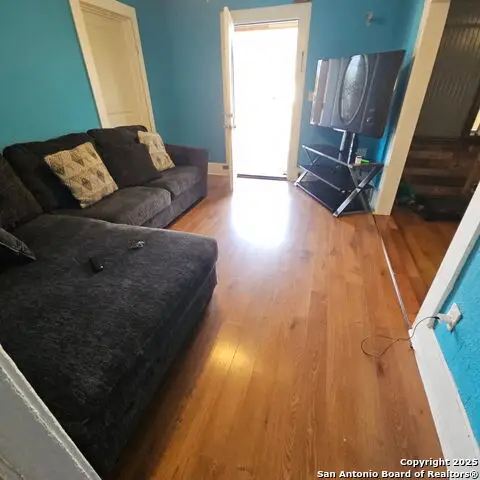 2006 Virginia, San Antonio, TX 78203 - #2