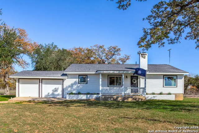 1646 County Road 438, Stockdale, TX 78160 - #1