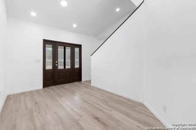 323 Lakeside, Lakehills, TX 78063 - Image #2