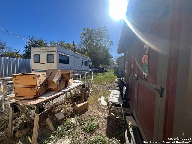 423 W Main, Uvalde, TX 78801 - #2