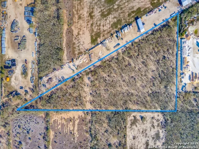 8785 Rockport, Von Ormy, TX 78073 - Image #1