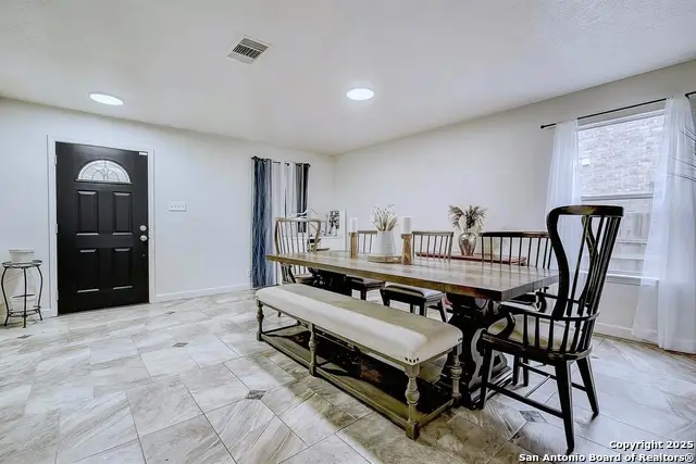 10618 Manor Creek, San Antonio, TX 78245 - Image #2