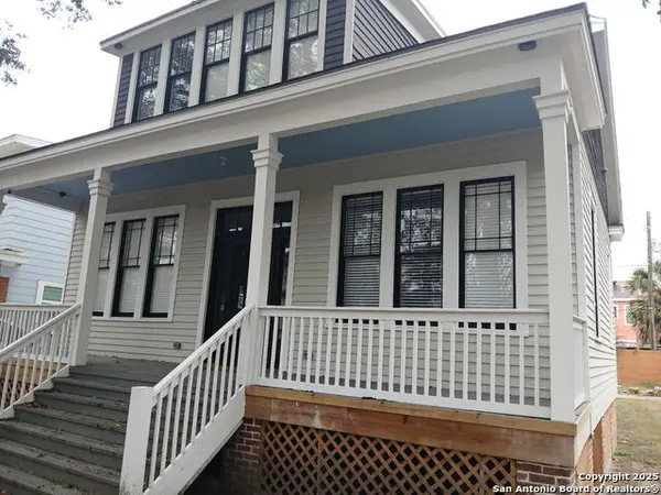 3520 Avenue K, Galveston, TX 77550