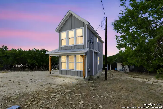 961 Brushy Creek, Bandera, TX 78003 - Image #2