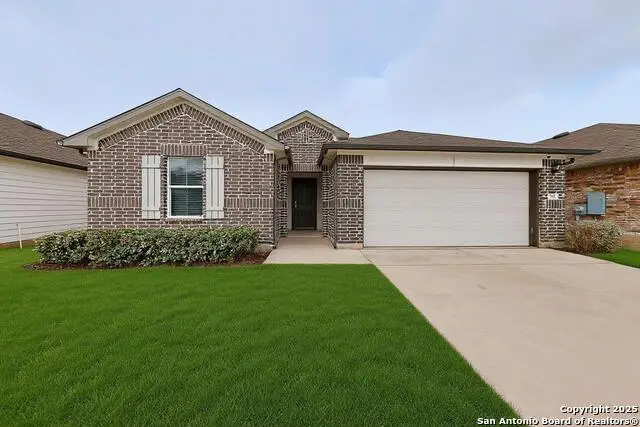 941 Armadillo, Seguin, TX 78155 - Image #1