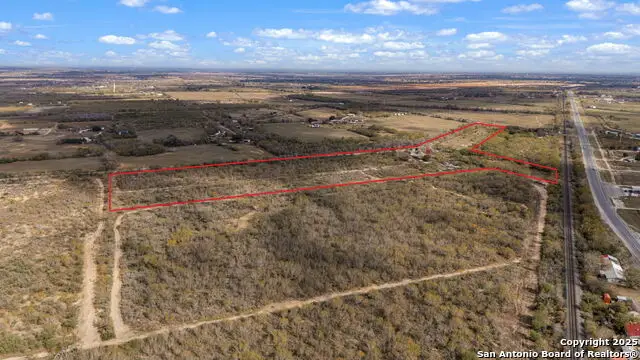 155 County Road 6712, Natalia, TX 78059 - Image #2