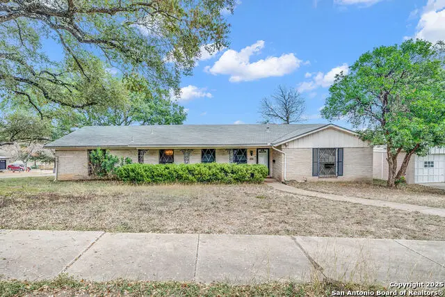 3923 Longridge Drive, San Antonio, TX 78228 - Image #2