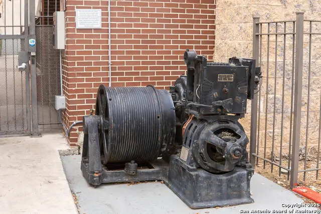 1401 S Flores Street #109, San Antonio, TX 78204 - Image #2