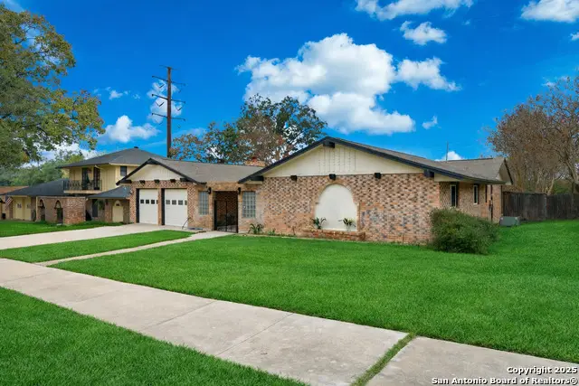 6431 Red Jacket, Leon Valley, TX 78238 - Image #3