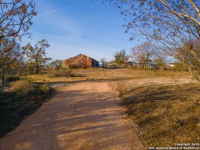 250 Spur Trl, Seguin, TX 78155 - Image #2