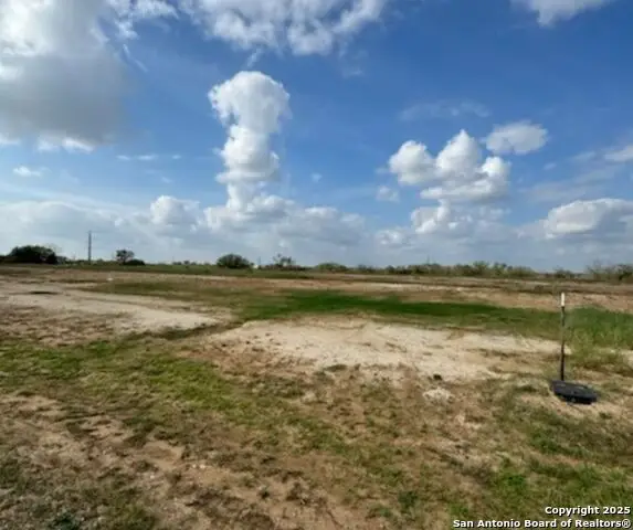 3046 Vista, Seguin, TX 78155 - #3