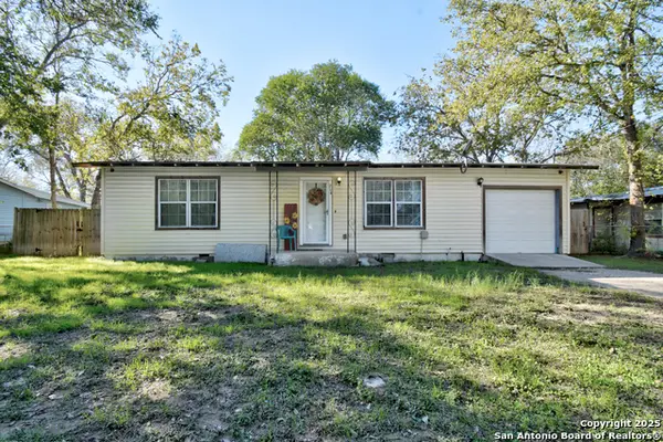 714 S Milam, Seguin, TX 78155