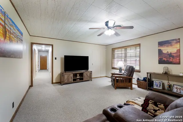 1109 27th, Hondo, TX 78861 - Image #2