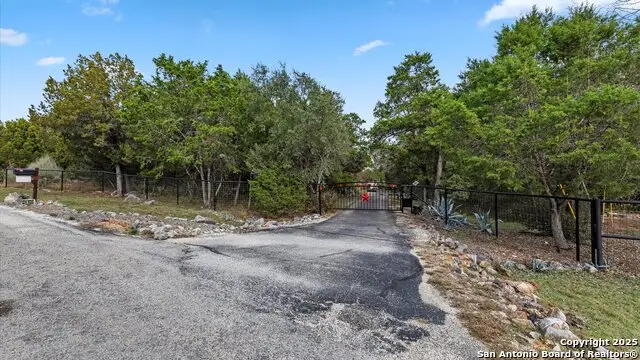 24930 Cedar Creek, New Braunfels, TX 78132 - Image #3