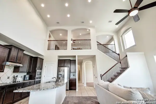 7327 Lunar Eclipse, Converse, TX 78109