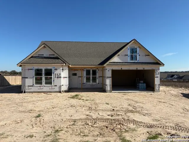 112 Oakmont Lane, La Vernia, TX 78121 - Image #1