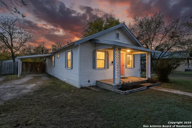 315 3rd St., Uvalde, TX 78801 - Image #2