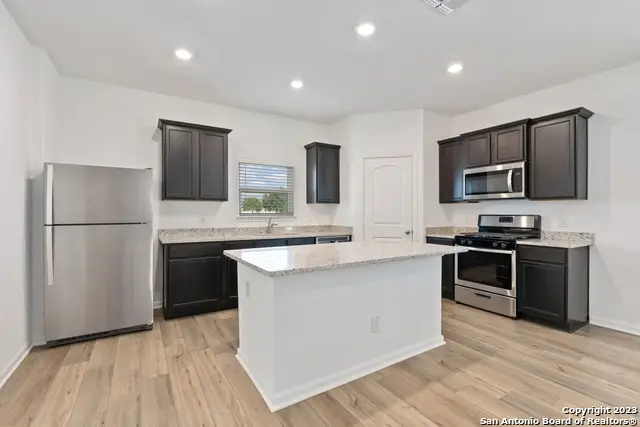 10858 Quinn Court, San Antonio, TX 78252 - Image #2