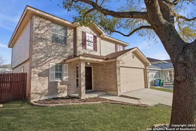 510 Limestone Flat, San Antonio, TX 78251 - Image #2