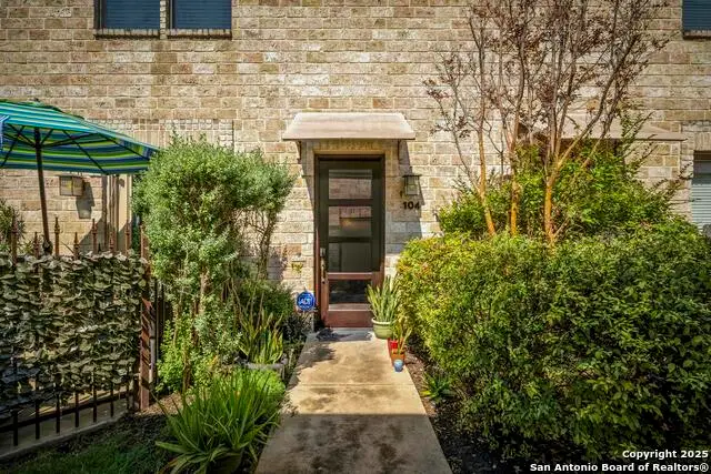 1202 S Flores #104, San Antonio, TX 78204 - #3