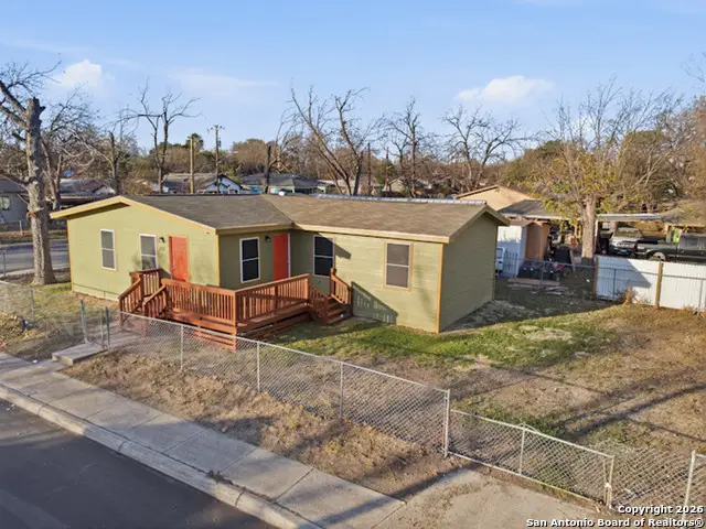 215 SW 30th, San Antonio, TX 78237 - Image #3