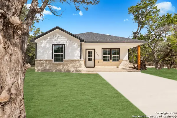 1096 Deer Valley, Spring Branch, TX 78070