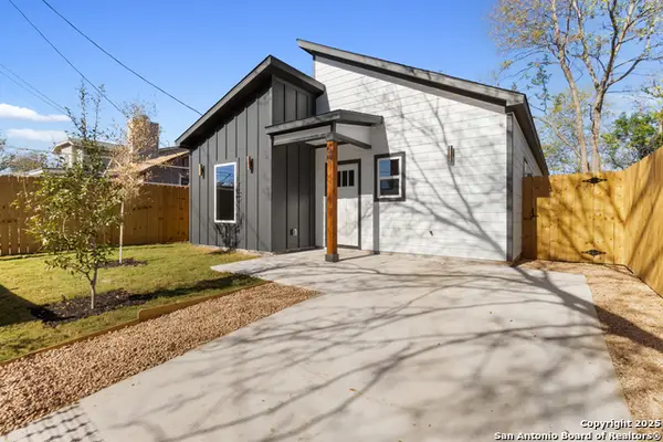 107 Calles St, San Antonio, TX 78207