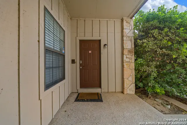 474 Seele St #6B, New Braunfels, TX 78130 - Image #3