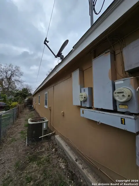 113 Cox, San Antonio, TX 78223 - Image #3