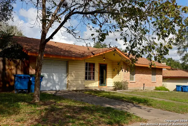 1407 Mockingbird Lane, Beeville, TX 78102 - Image #3