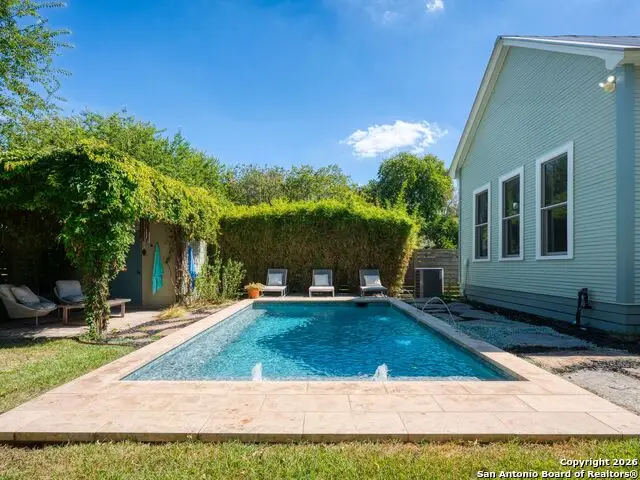 211 Devine Street, San Antonio, TX 78210 - Image #3