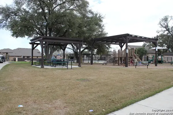 427 Sleepy Daisy, San Antonio, TX 78245