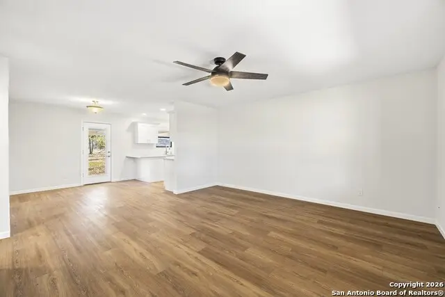 341 N Stoneleigh Rd., Center Point, TX 78010 - Image #2