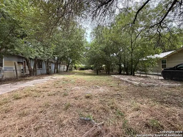 2807 Roselawn, San Antonio, TX 78226 - Image #2