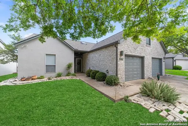 1008 Edinburgh, Kerrville, TX 78028 - Image #2