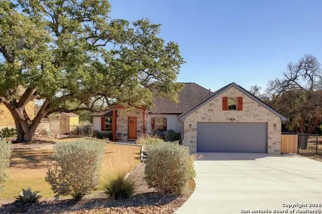 105 Nicholas Weeks, Blanco, TX 78606 - Image #2