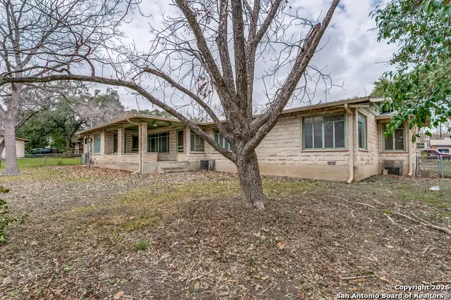 2334 W Gramercy, San Antonio, TX 78201 - Image #2
