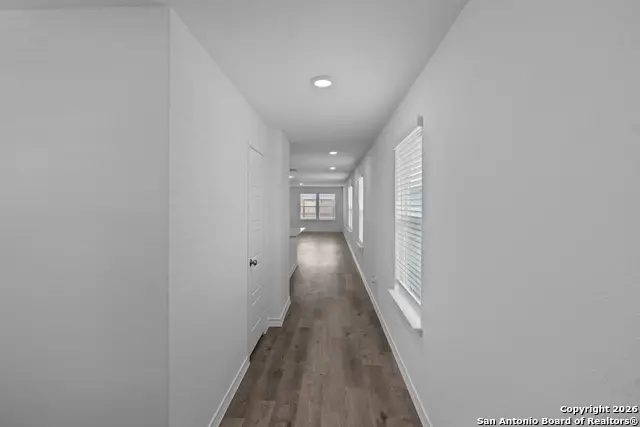 947 Bluegrass Pt, New Braunfels, TX 78130 - Image #3