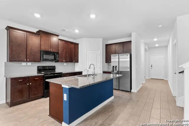 251 Antler Bnd, San Antonio, TX 78253 - Image #3