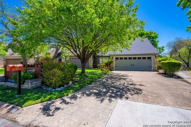 530 Sand Bend, Kerrville, TX 78028 - Image #2