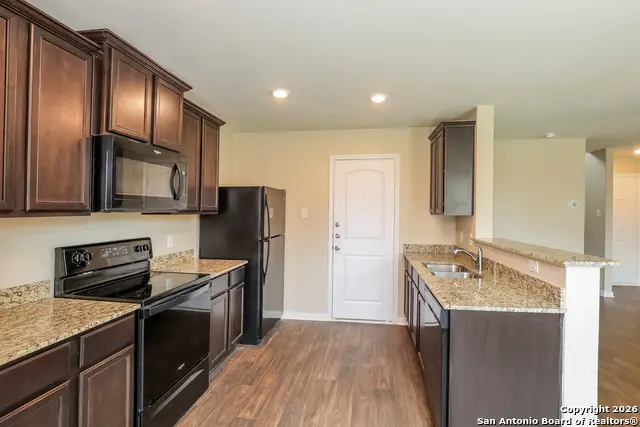 7213 Romaire, San Antonio, TX 78252 - Image #3